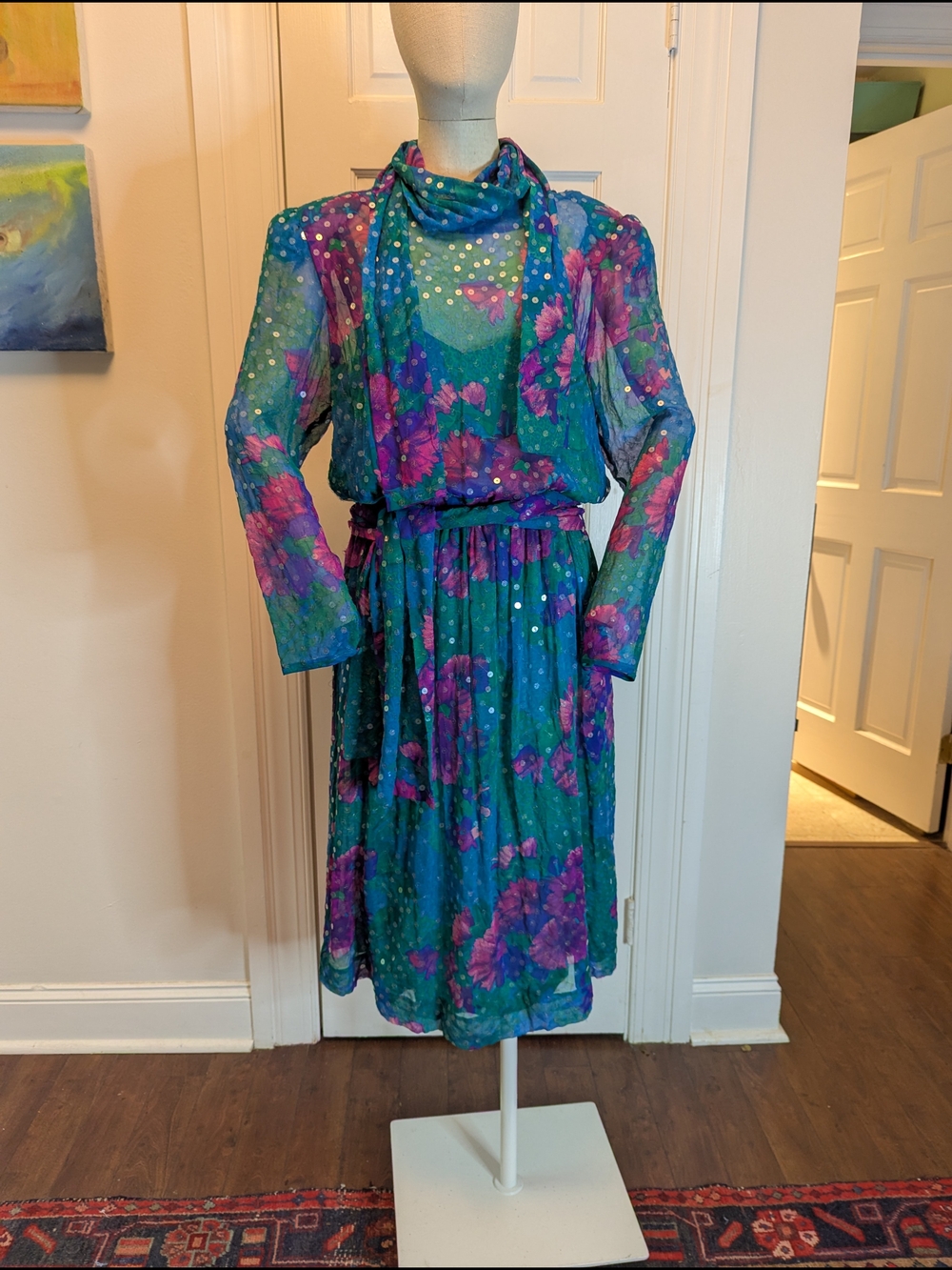 1980s Vintage Teal Floral Silk Crepe Long-Sleeve Formal Dress W/Sash And Scarf